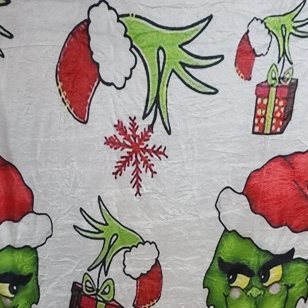 Holiday Grinch Cozy Oversized Throw Blanket - Christmas NWT